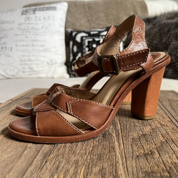 Frye Shoes - Frye Sofia Stitch Sandal Shoes Womens Size 8M Brown Leather Block Heel